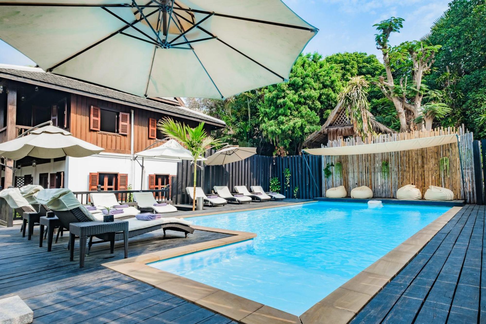 Sanctuary Hotel Luang Prabang Exterior photo